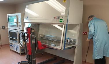 Collecting COVID Glass Safety Cabinet