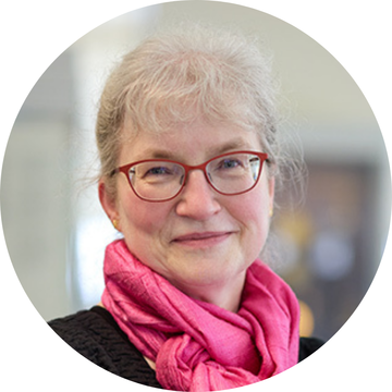 Dr Silke Ackermann